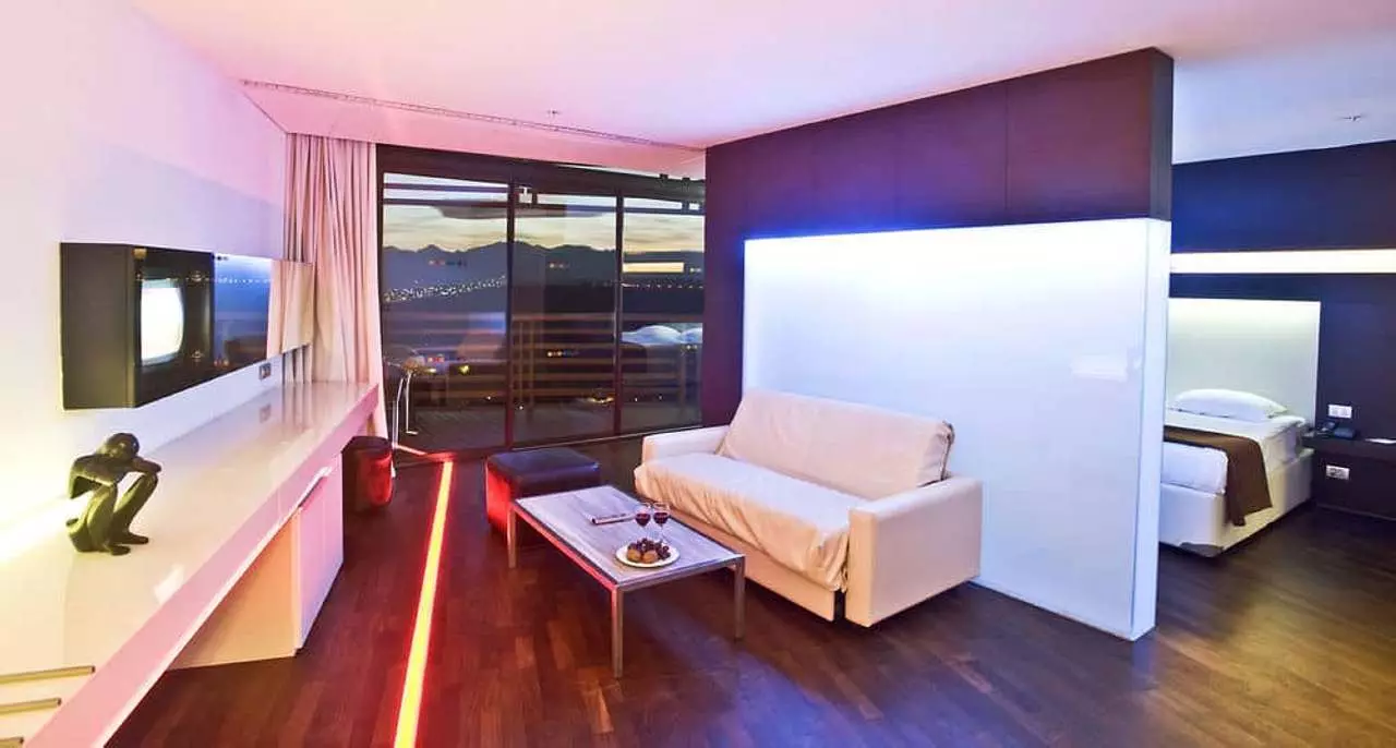 KERVANSARAYLARA_SHABAVIZ (22).jpg